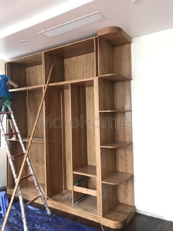Bạn muốn đóng tủ quần áo gỗ tự nhiên cao cấp hãy đến ngay với siêu thị nội thất MoreDecor với vô vàn các mẫu tủ quần áo đẹp